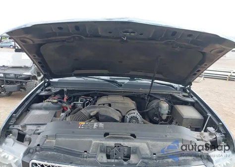 2013 Chevrolet Tahoe Ltz z USA, uszkodzony, nr VIN 1GNSKCE02DR291171